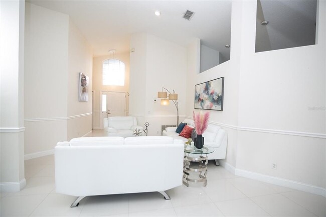 Building Photo - 4737 Chalfont Dr