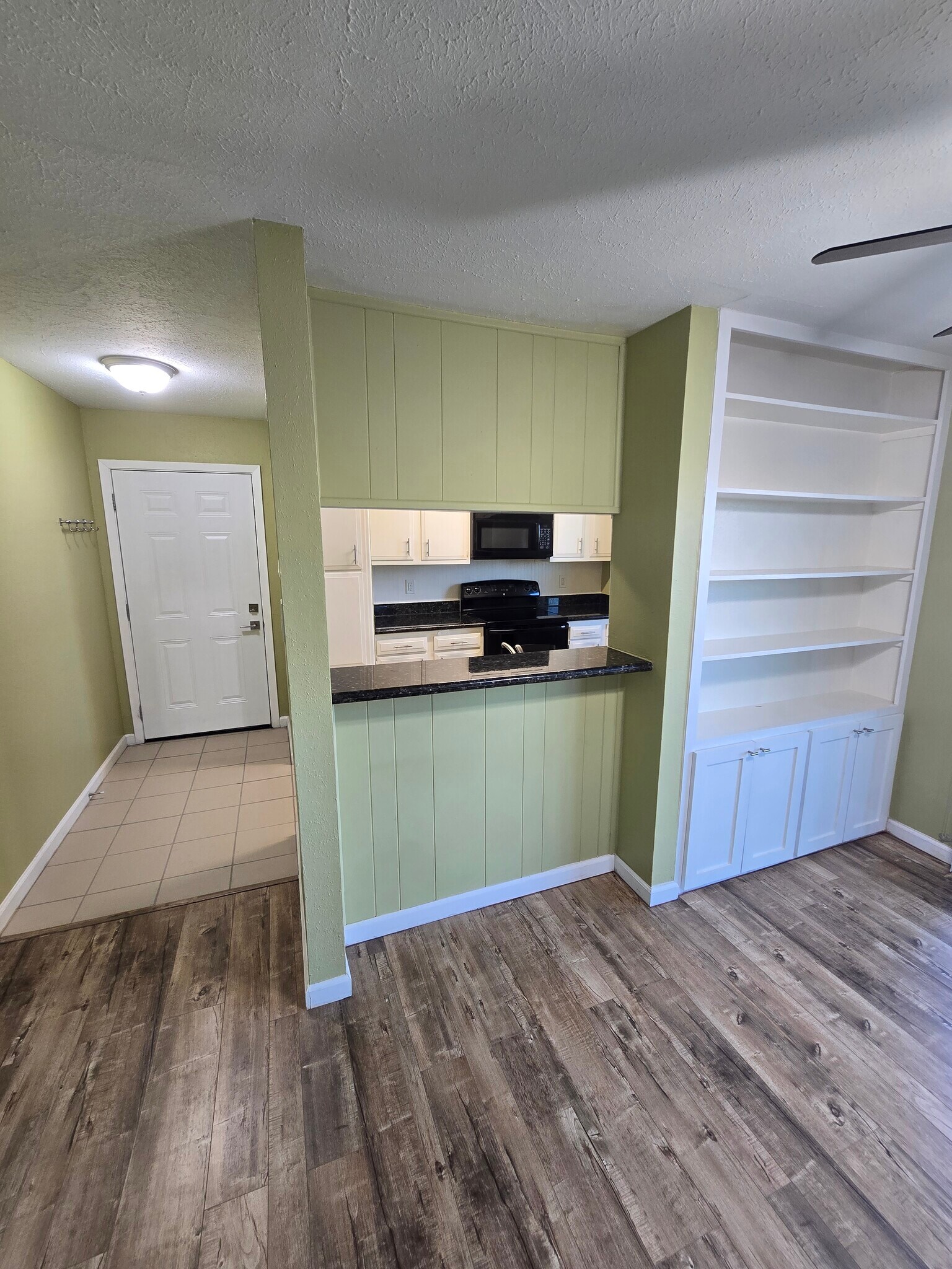 Building Photo - 10555 Turtlewood Ct