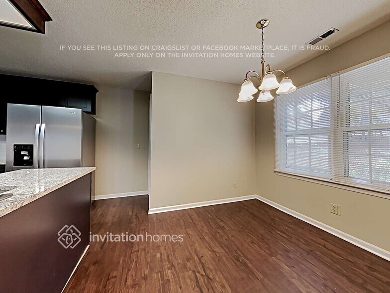 Building Photo - 1908 Dembrigh Ln