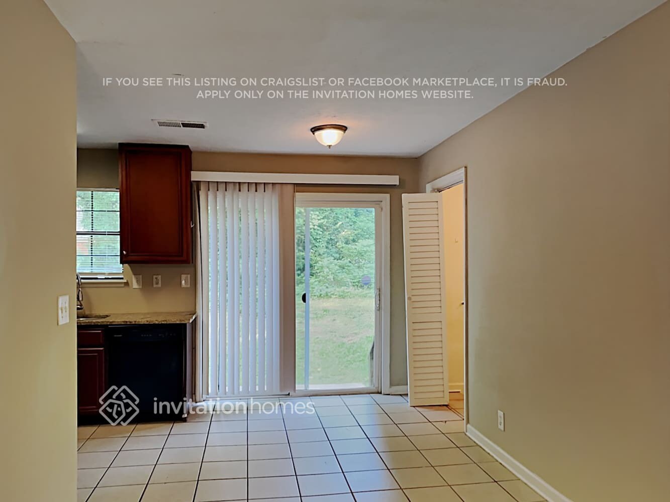 Building Photo - 812 Brighton Dr NW
