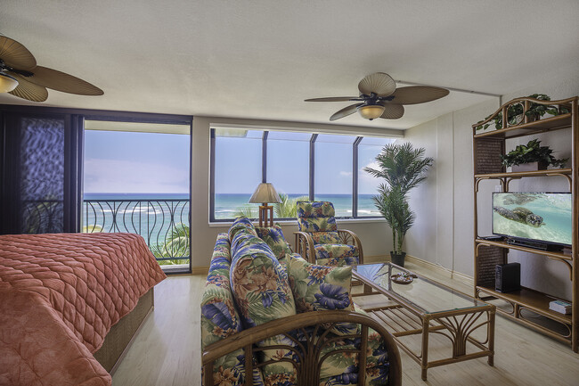 Building Photo - ss505 - Furnished BEACHFRONT Rental