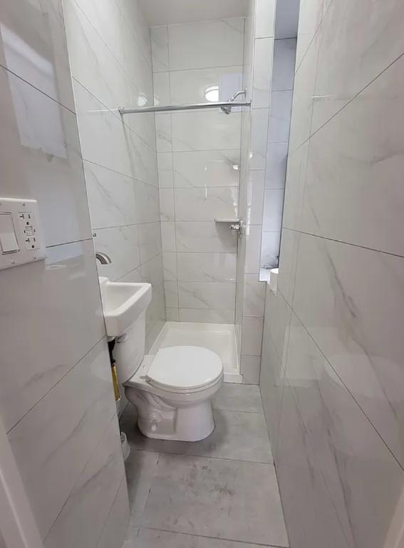 Building Photo - 2 bedroom in NEW YORK NY 10003