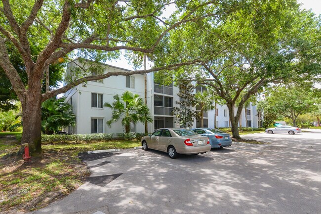 Building Photo - 2504 SE Anchorage Cove