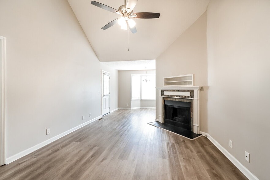 Building Photo - 5304 Sunnyvale Dr