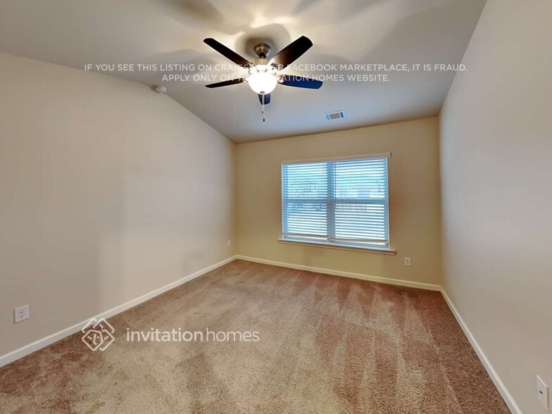 Building Photo - 228 Highland Pointe Cir E