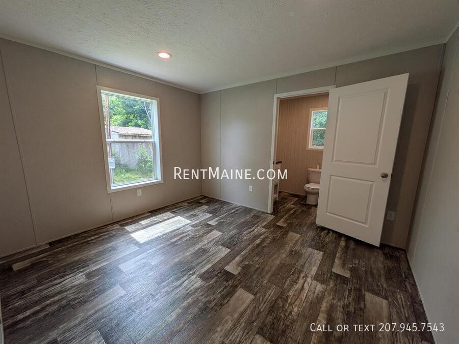 Building Photo - 438 Finson Rd
