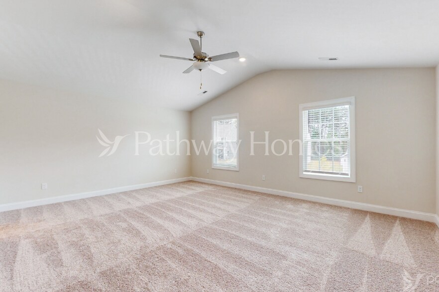 Building Photo - 107 Tanner Lp