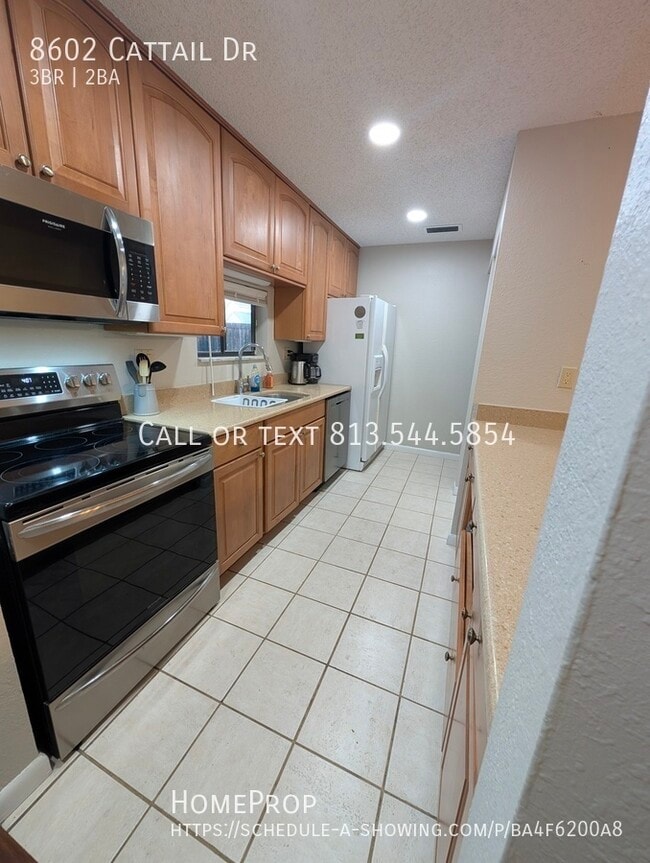 Building Photo - 8602 Cattail Dr