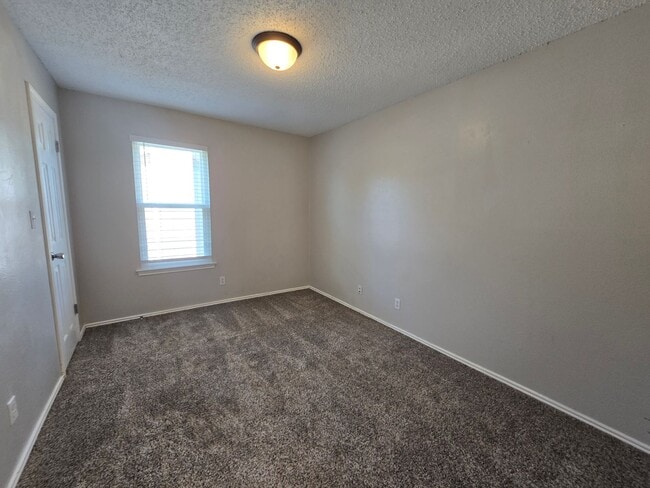 Building Photo - 8810 Springmail Cir