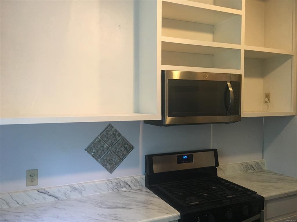 Building Photo - 1960 Ridge Ave