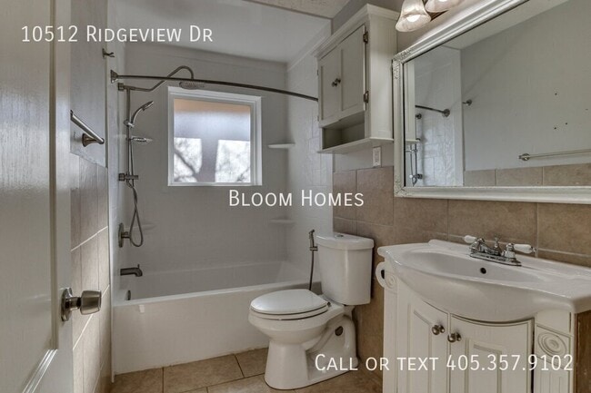 Building Photo - 10512 Ridgeview Dr