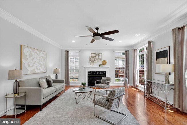 Building Photo - 14040 Natia Manor Dr