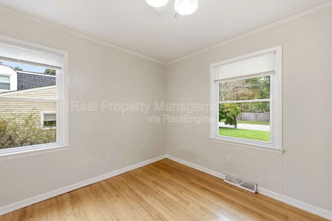Building Photo - 41 Wendfield Cir