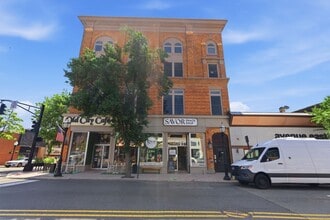Building Photo - 18 N Union Ave