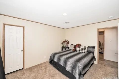 Building Photo - 70 Gallinas Crk Rd