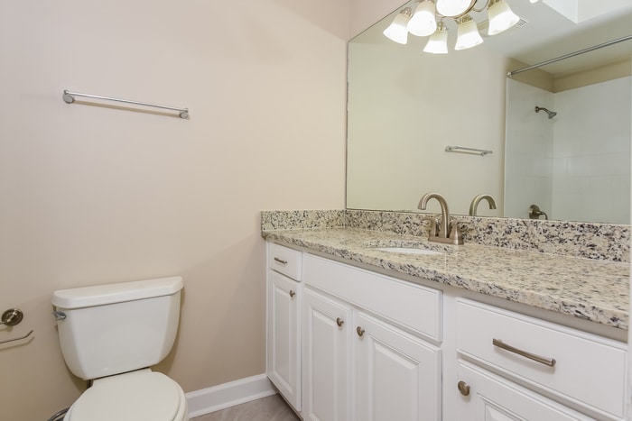 Building Photo - 100 Marsh Glen Point