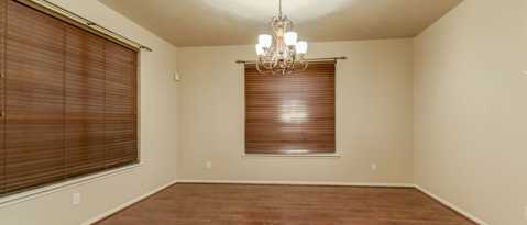 Building Photo - 9934 Goldenglade Dr
