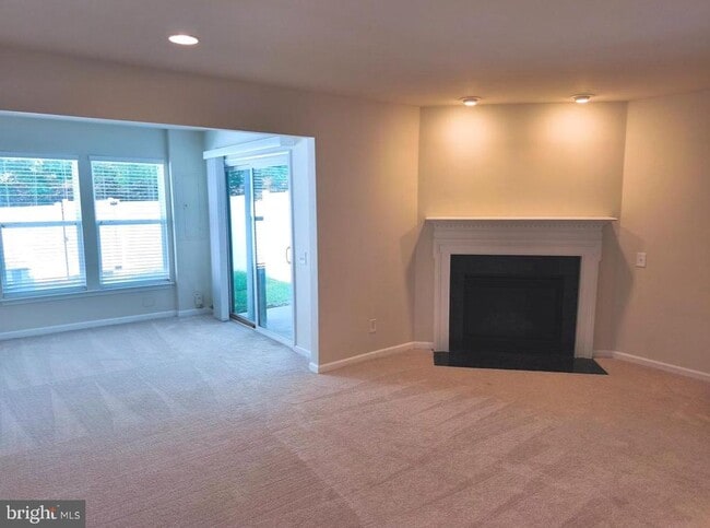 Building Photo - 22520 Highcroft Terrace