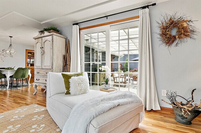 Building Photo - 5717 N 18th St