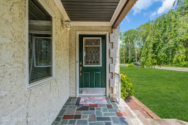 Building Photo - 1280 Whitesville Rd