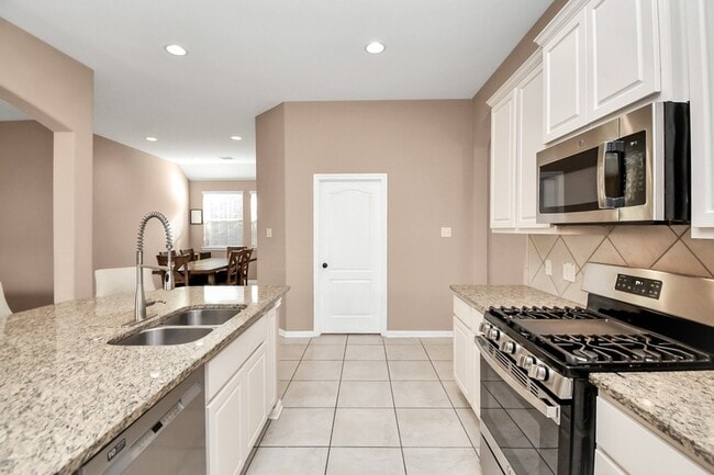 Building Photo - 7 Tidwilow Pl