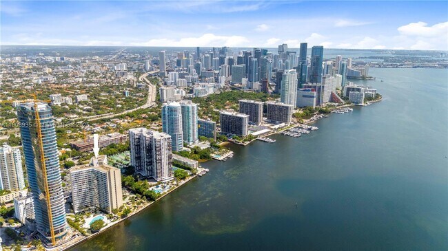 Building Photo - 2451 Brickell Ave