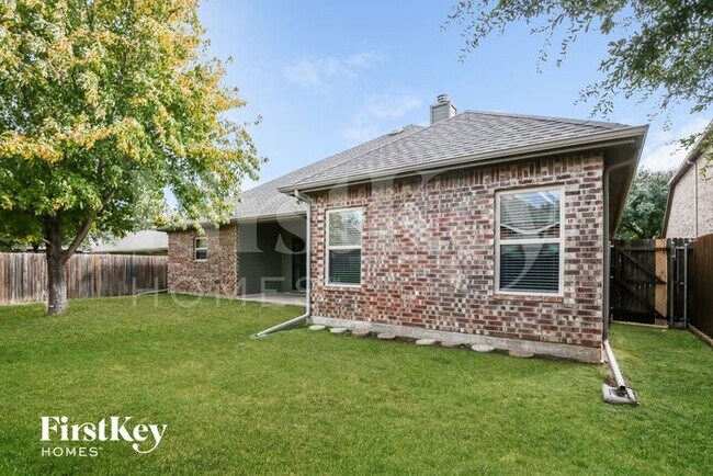 Building Photo - 1740 Colorado Dr