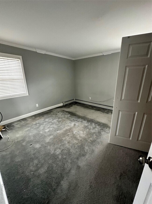 Building Photo - 142 Greene Ave