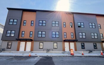 Building Photo - 13-23 Philadelphia Ave