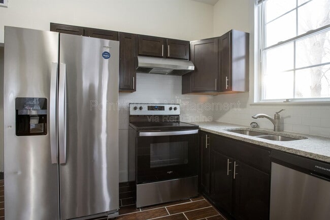 Building Photo - 169 S Belmont St