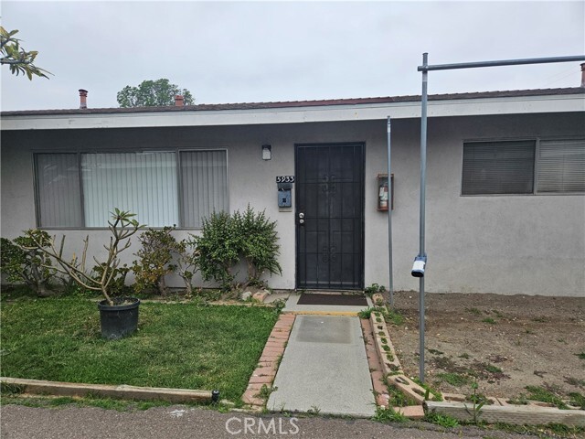 Primary Photo - 5933 Burnham Ave
