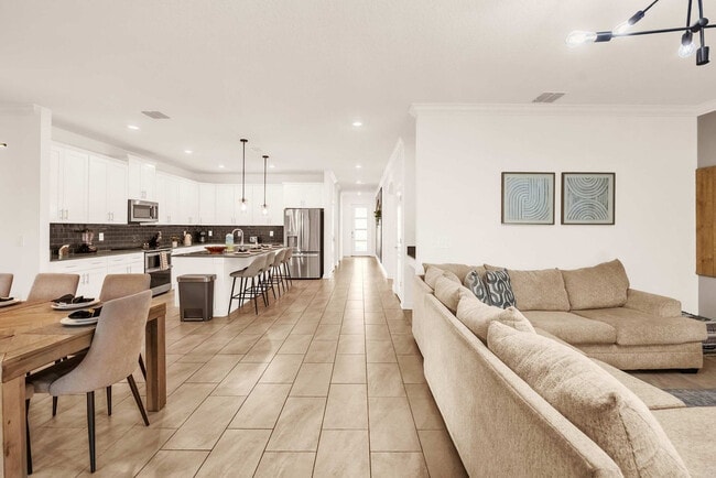 Building Photo - 4330 Rhyme St