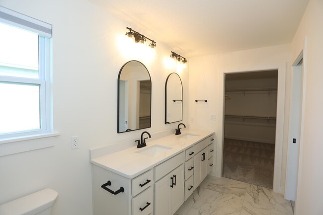 Building Photo - 4605 Chambers Bay Dr