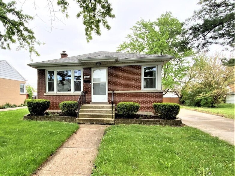 Building Photo - 1453 Heidorn Ave