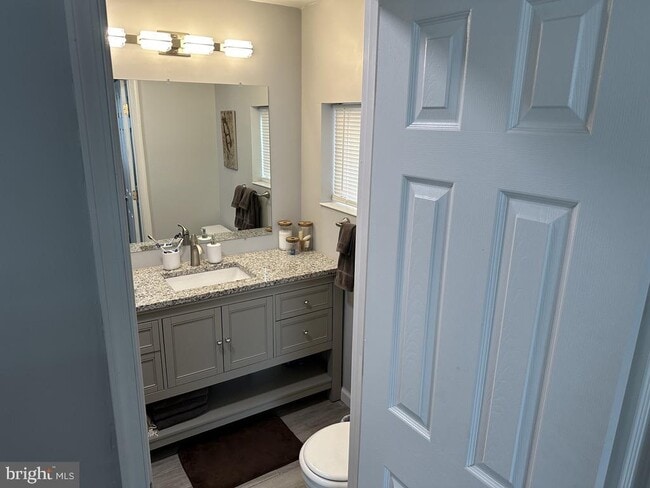 Building Photo - 7703 Dover Rd