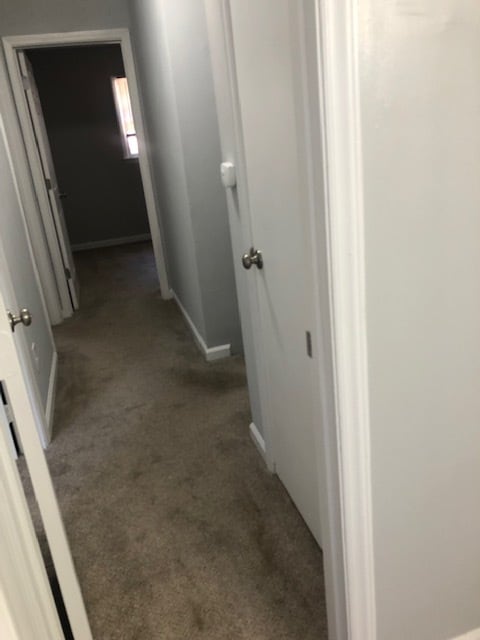 Building Photo - 117 E Circle Dr