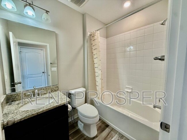 Building Photo - 1175 Flowing Tide Dr