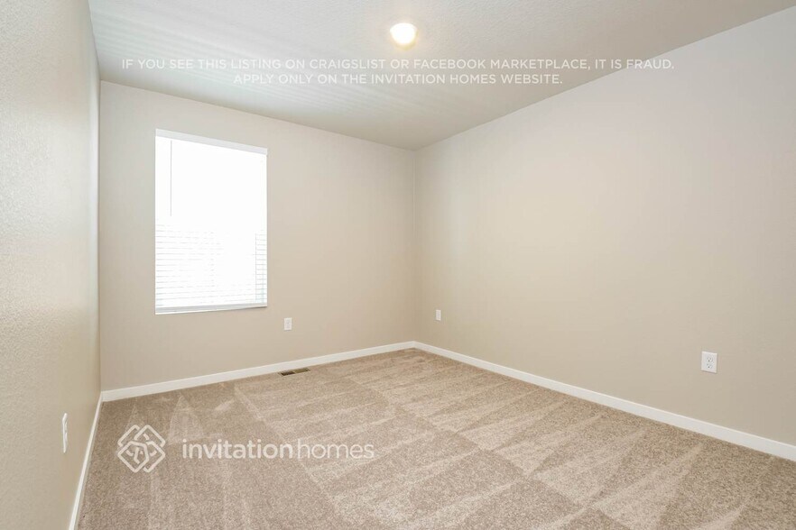 Building Photo - 22017 E 39th Pl