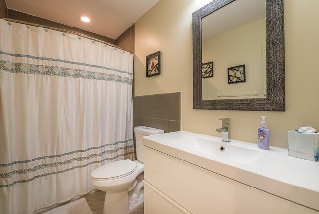 Building Photo - 10790 White Aspen Ln