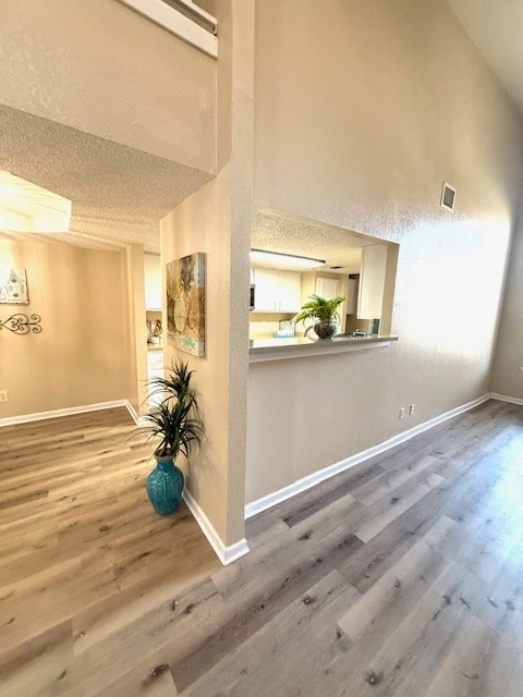 Building Photo - Remodeled townhome! 2 story with loft & 2 car garage with yard! Beautifully Remodeled Townhome – ...