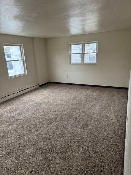 Building Photo - 3 Duffy Ct