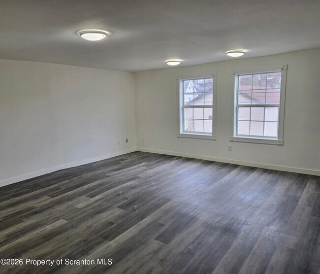 Building Photo - 1136 Luzerne St