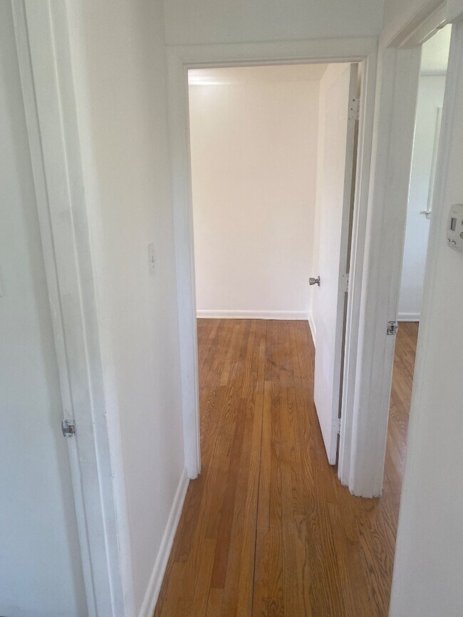 Building Photo - 1821 Taylor St