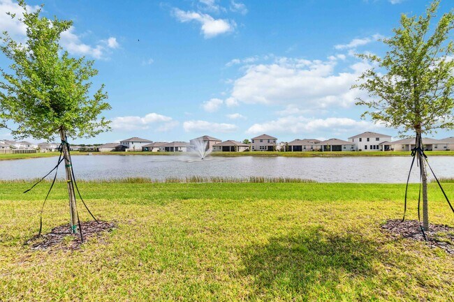 Building Photo - 18006 Canopy Pl