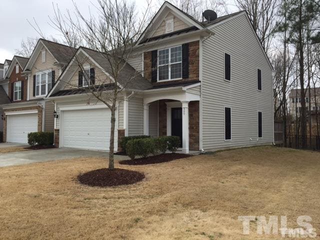 Building Photo - 300 Dyersville Dr