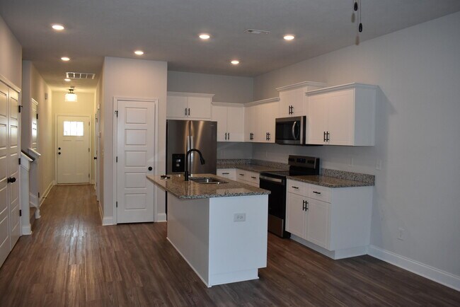 Building Photo - 4178 Taylor Pond Rd