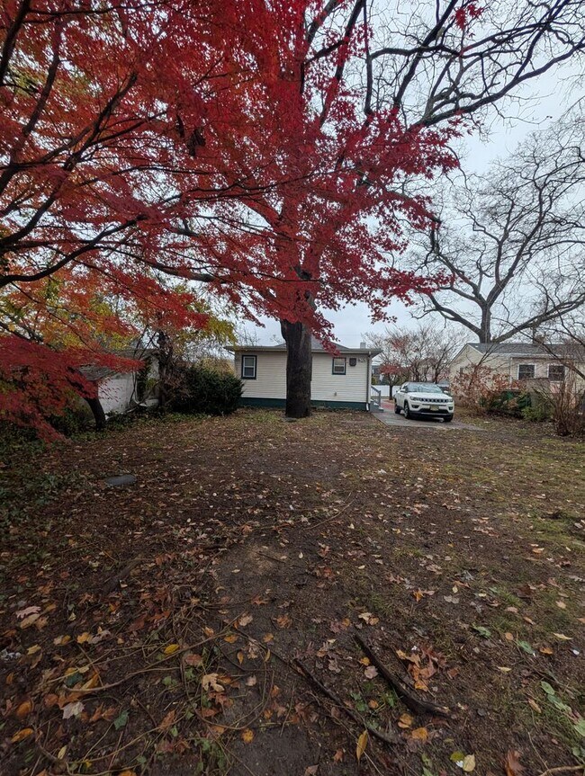 Building Photo - Stunning 3 bedroom 2 bathroom single family house available in Asbury Park!