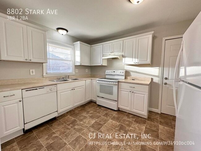 Building Photo - 8802 Stark Ave