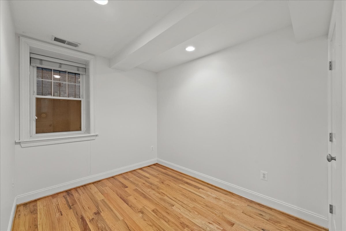 Building Photo - 739 Newton Pl NW