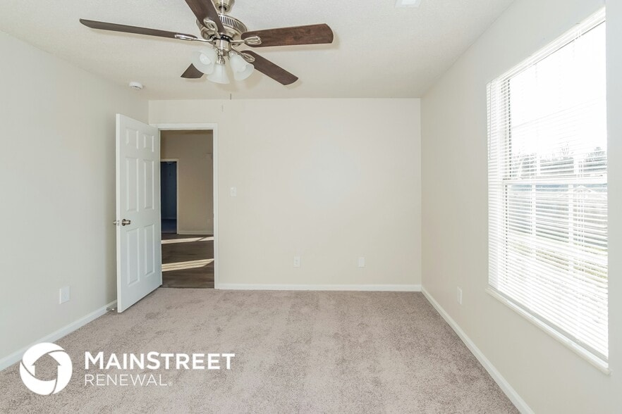 Building Photo - 7735 Bellchase Ln